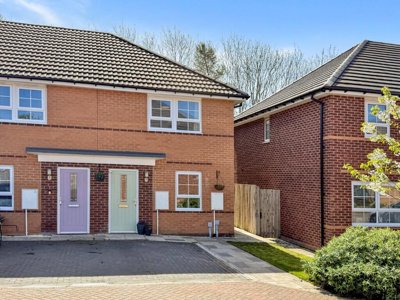 Property on Ellacott Garth, YO25 5FZ