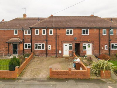 Property on Oakwell Road, BD11 1DS