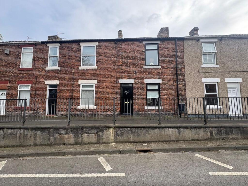 Terraced House
