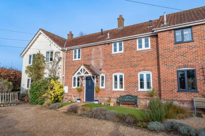 Property on School Hill, IP10 0EH