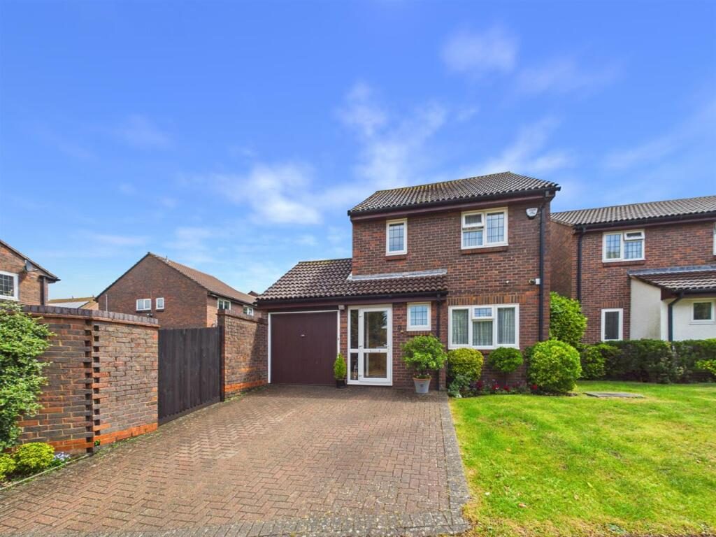Property main image
