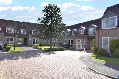 Property on Front Street, YO24 3DW