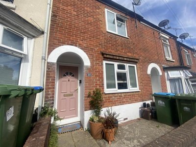 Property on Earls Road, SO14 6SF