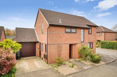 Property on Pearse Grove, MK7 7HD