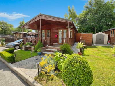 Property on Park Road, DE12 6JS