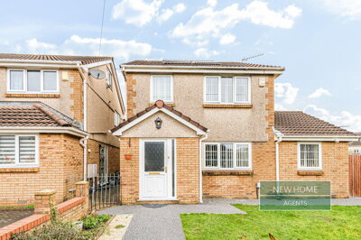 Property on Libanus Road, SA4 4AN