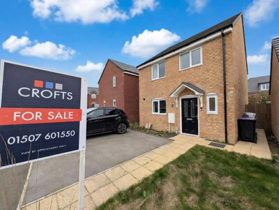 Property on Field Drive, LN11 8GR