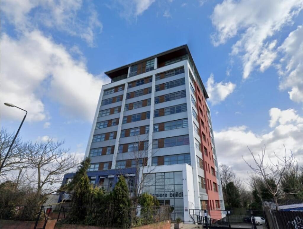 Property main image