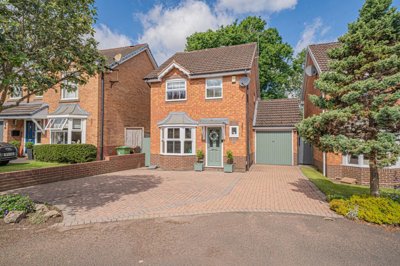 Property on Huntley Drive, B91 3FL