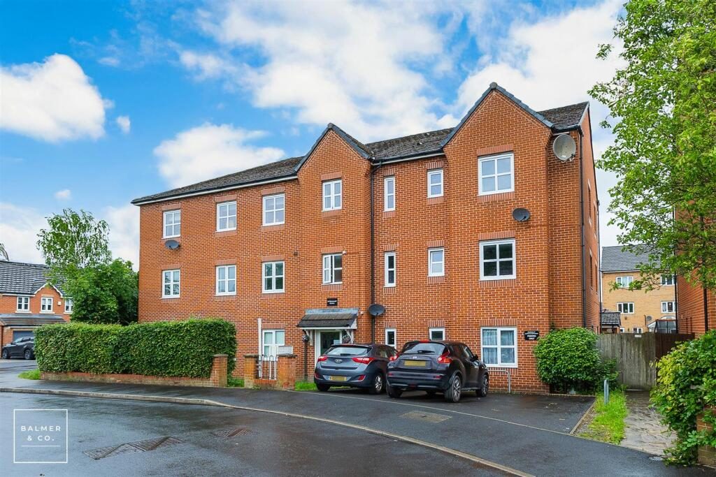 Property main image