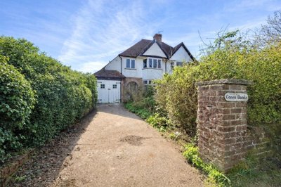 Property on Middle Lane, B38 0DU