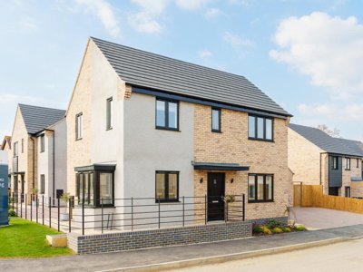 Property on PE8 4FW