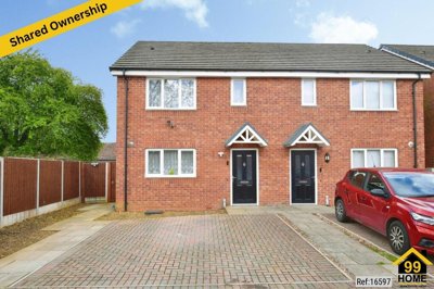 Property on Nightingale Close, LN6 9LG
