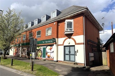 Property on London Road, RG27 9DY