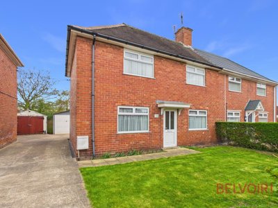 Property on Fourth Avenue, NG21 9PG