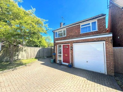 Property on Goldfield Road, HP23 4BA