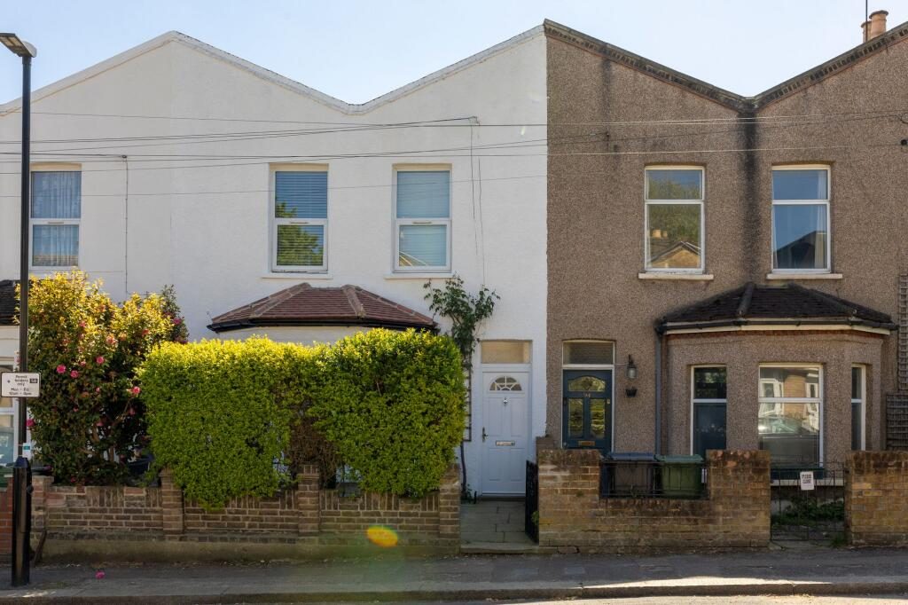 Terraced House