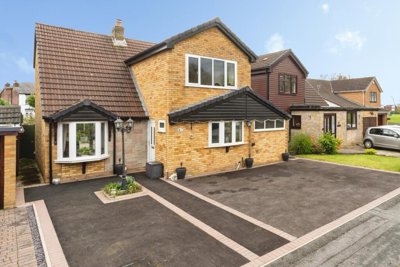 Property on Waltham Avenue, WA3 5NL