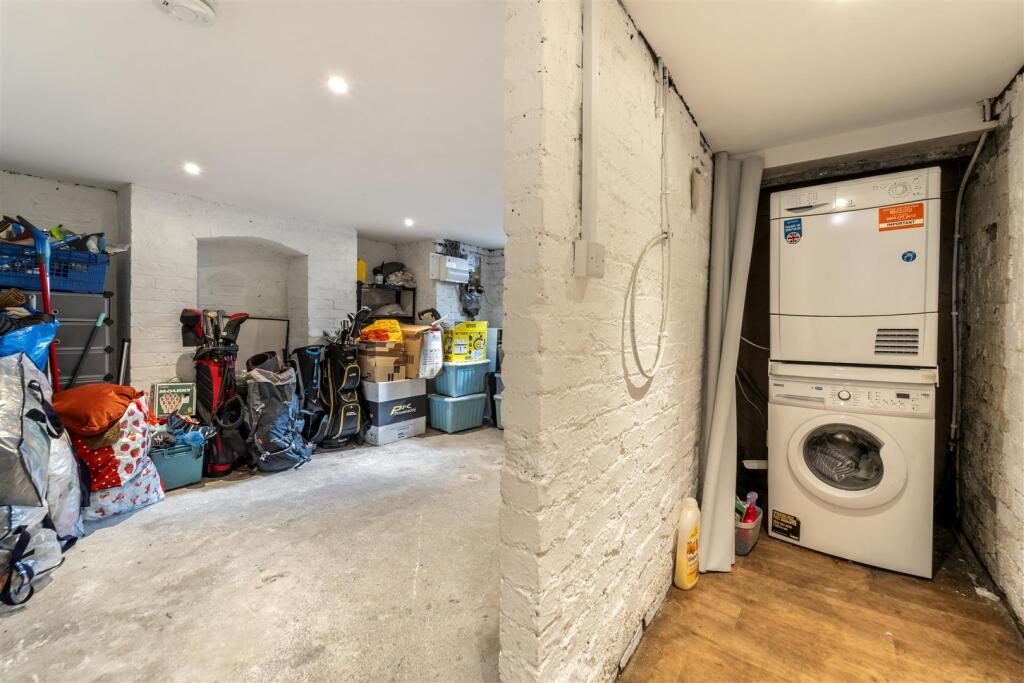 Thumbnail 30