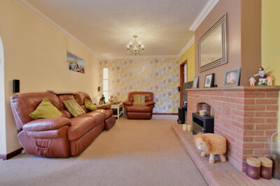 Property on The Glebe, CM3 6PB