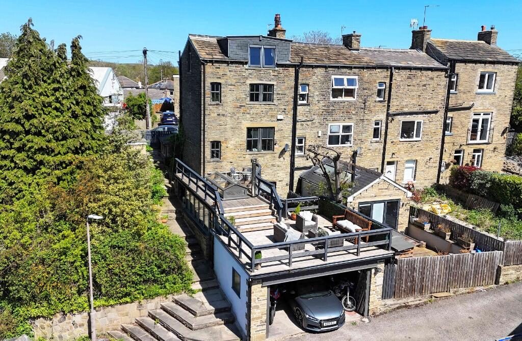 Terraced House