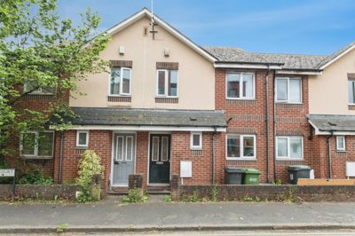 Property on Painters Court, EX2 8PP