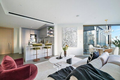 Property on EC3A 7AB