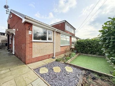 Property on Station Road, OL5 9HU