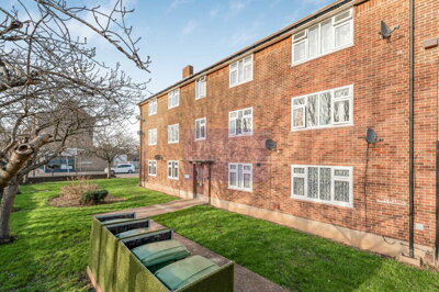 Property on Claybury Broadway, IG5 0LH