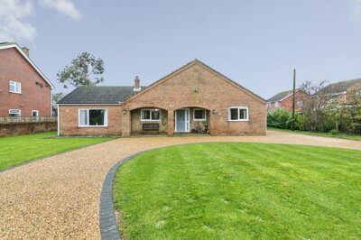Property on Green Lane, NR33 7RH
