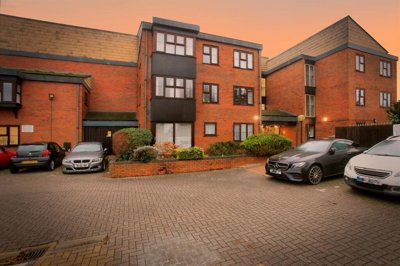 Property on Lincoln Road, PE1 2RD