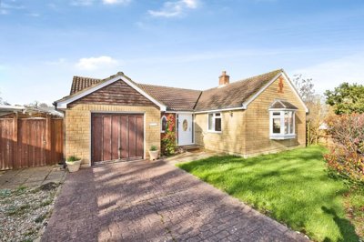 Property on Beaconfield Road, BA20 2JW