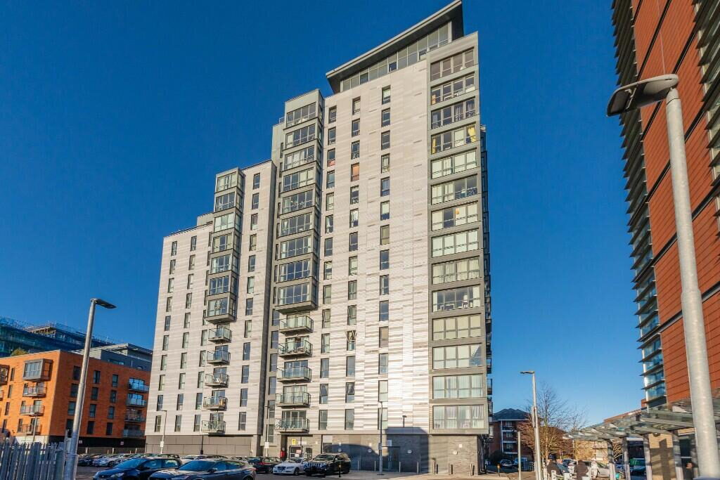 Property main image
