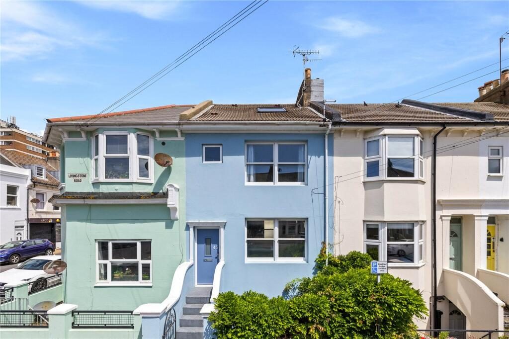 Property main image