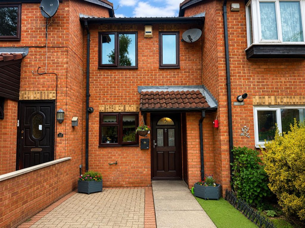 Property main image