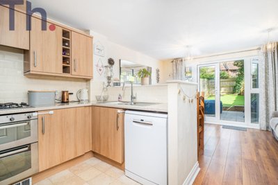 Property on Brickfield Close, PO30 5GF