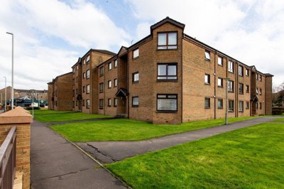 Property on Castle Gait, PA1 2DW