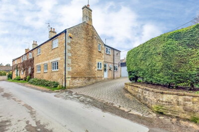 Property on Aldgate, PE9 3TD