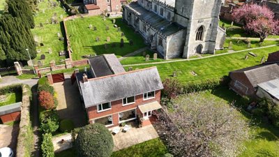 Property on Cobble Lane, DN14 7QD