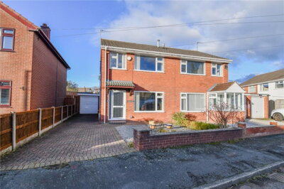 Property on Elm Close, CH61 9QW