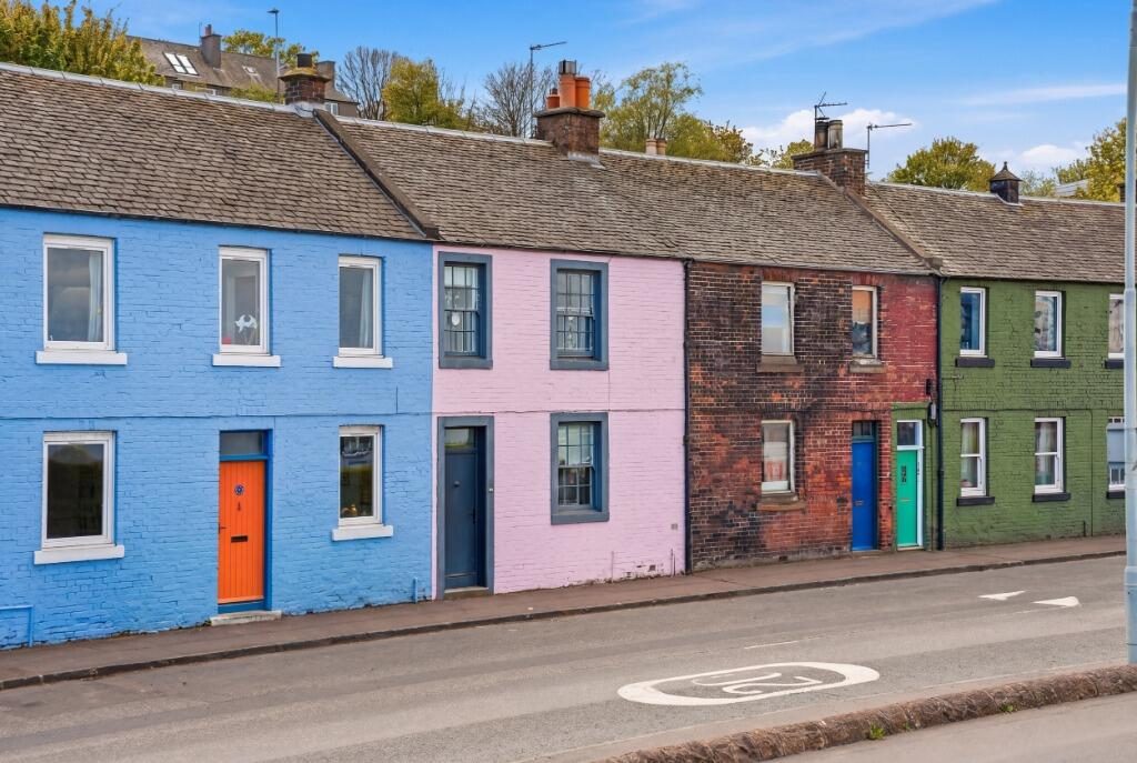 Terraced House
