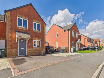 Property on Griffin Road, NG22 9WJ