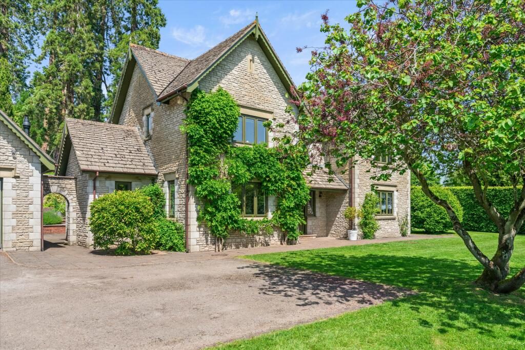 Detached House