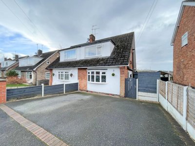 Property on Yew Tree Drive, SK6 2HH