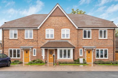 Property on Lorimer Avenue, GU6 8WQ