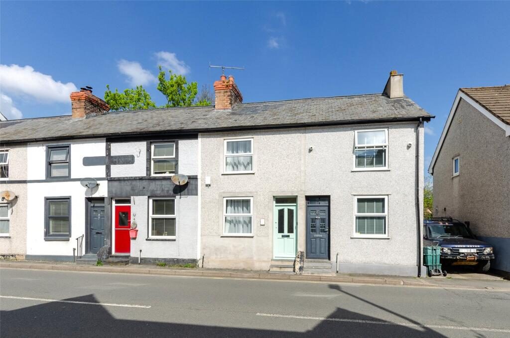 Terraced House