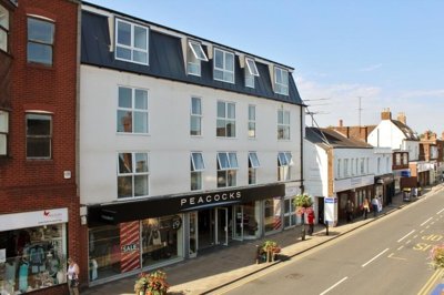 Property on Warwick Road, CV8 1HE