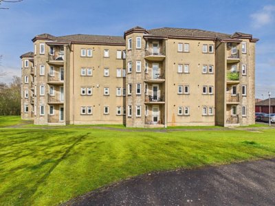 Property on Innes Court, G74 4RY