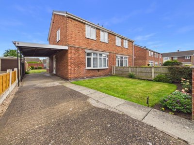 Property on Blands Close, WF10 4EZ