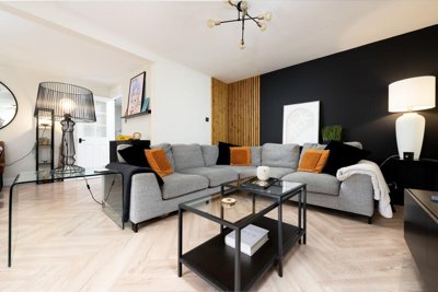 Property on Golf Drive, PA14 5YU